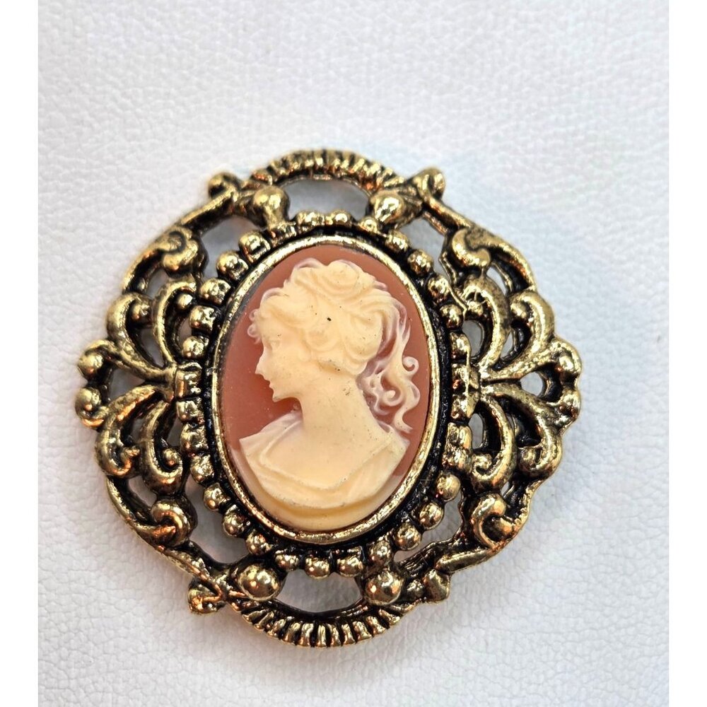 Vintage Gold-Tone Cameo Brooch Pin With Ornate Filigree Frame